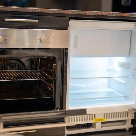 Stylish Cozy With Fireplace * Banszko